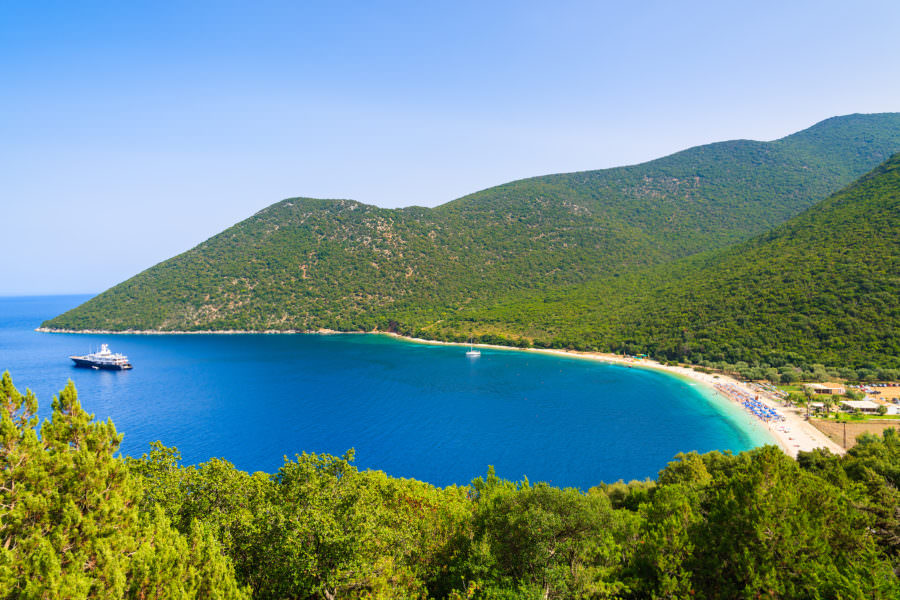 Antisamos Beach Kefalonia 900x600